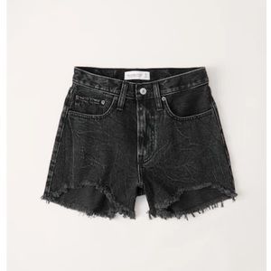 Abercrombie & Fitch - Curve Love Boyfriend Short
